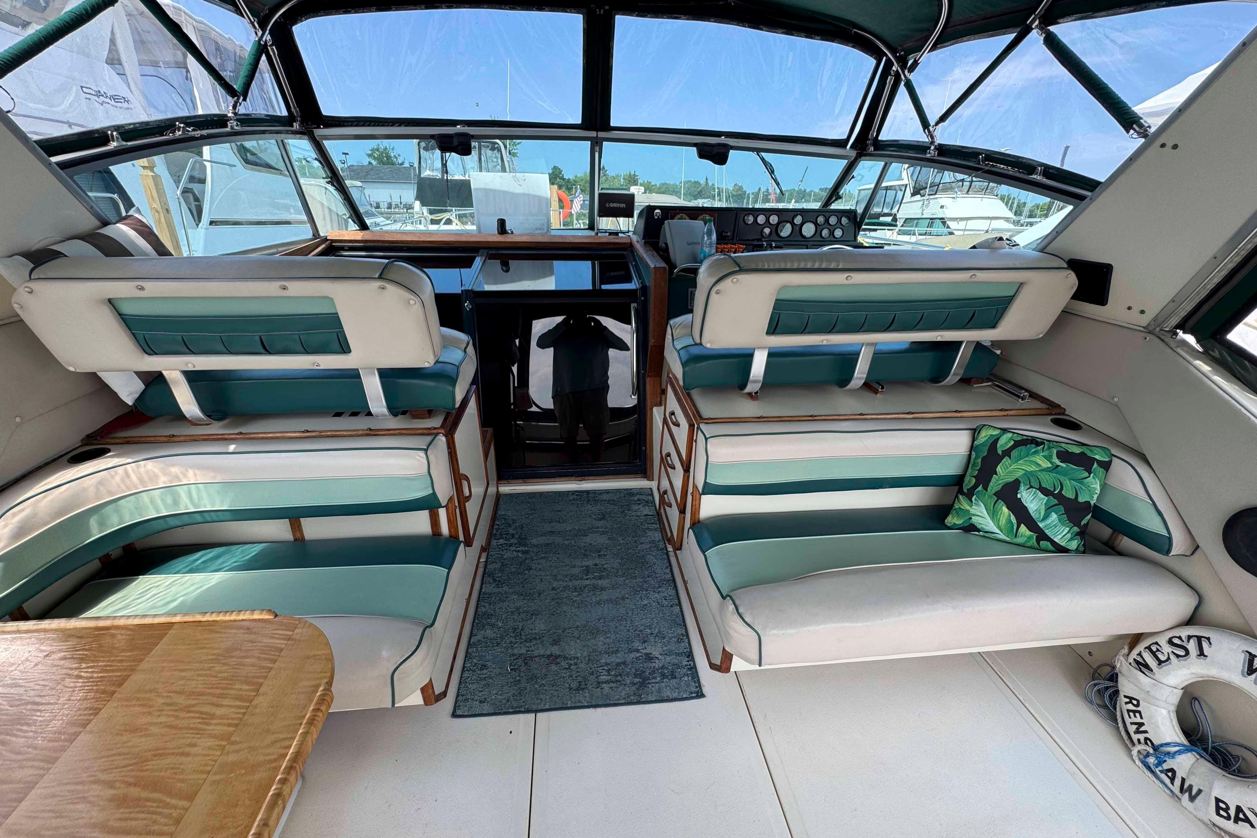 NY 10214 BP Knot 10 Yacht Sales