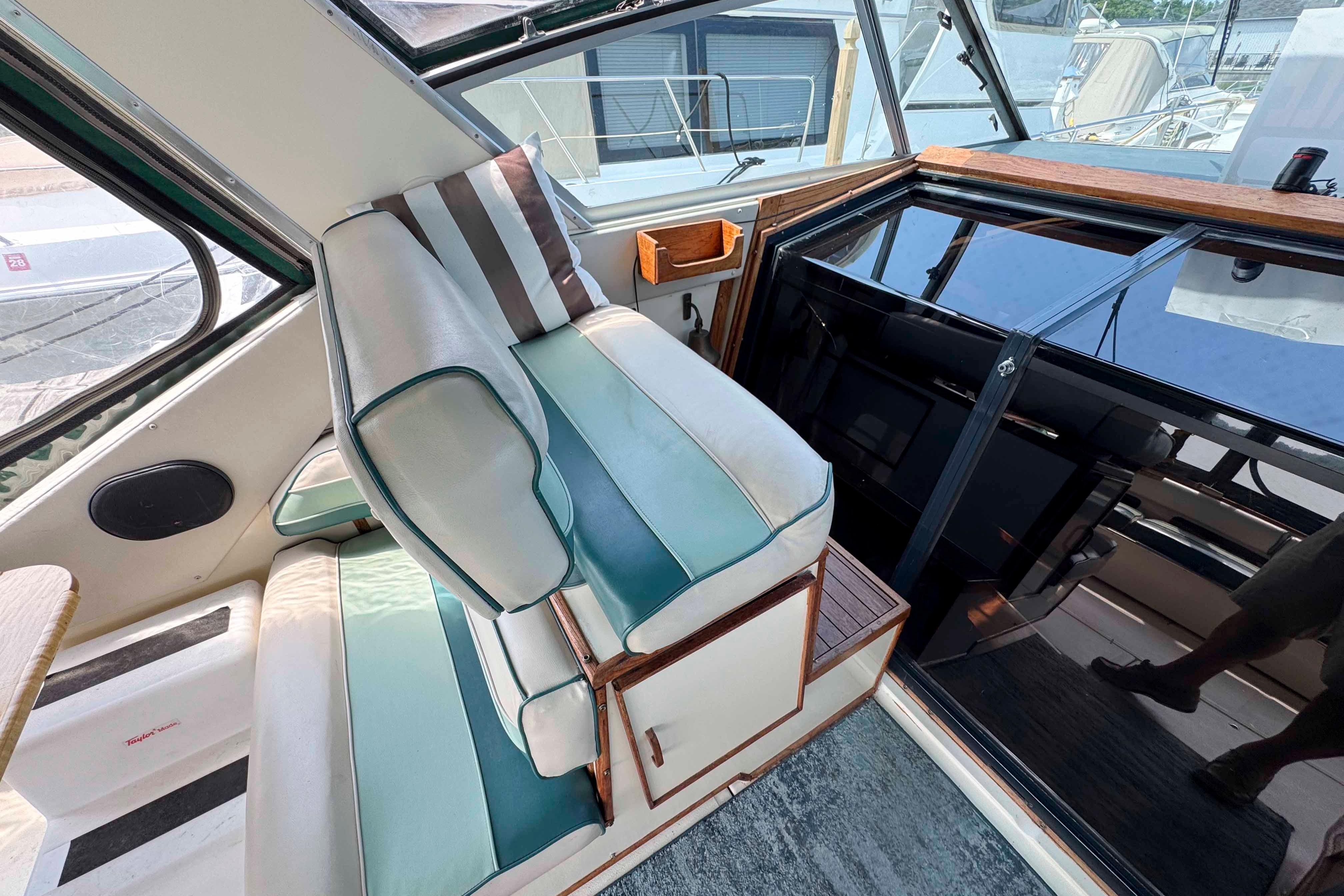 NY 10214 BP Knot 10 Yacht Sales