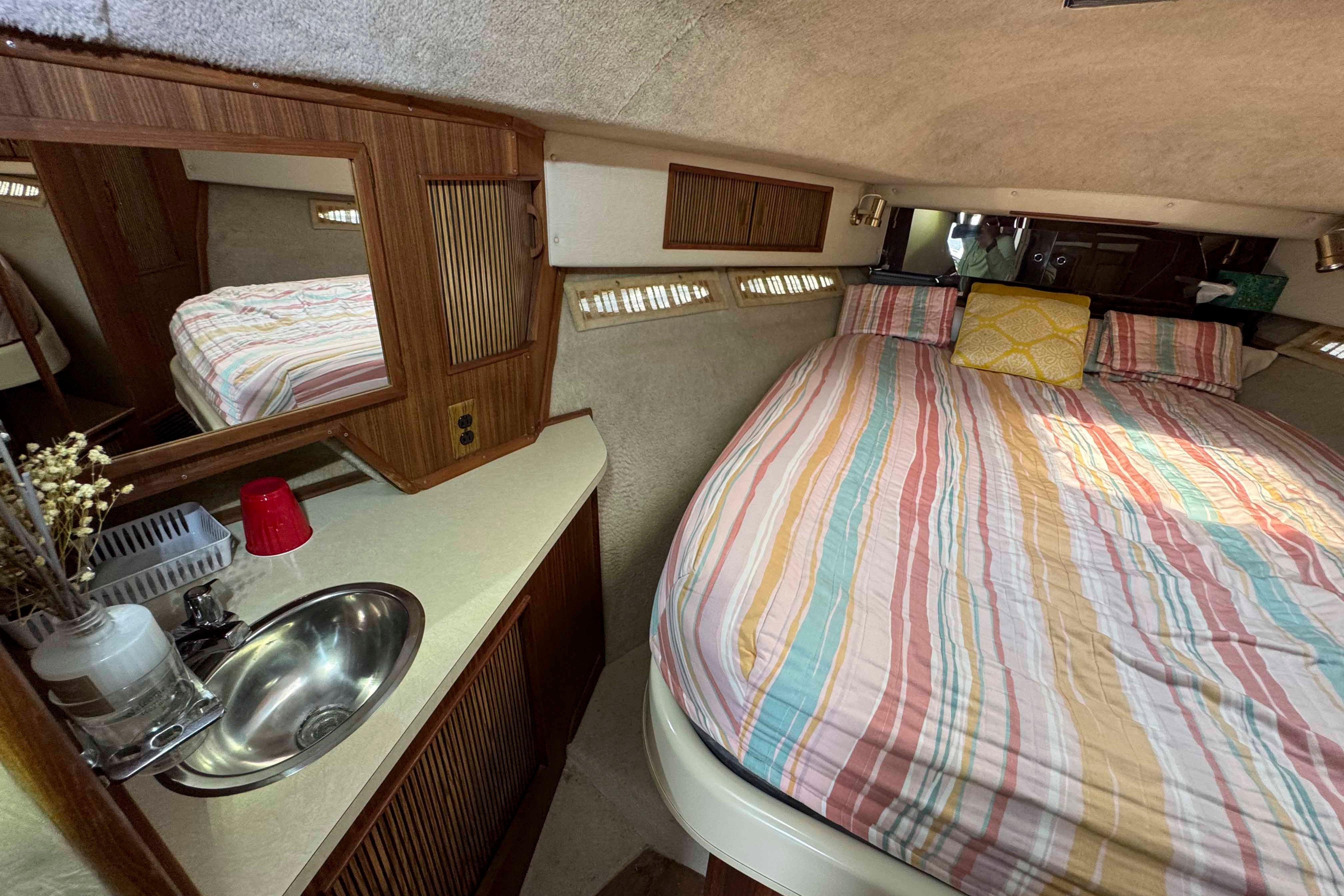 NY 10214 BP Knot 10 Yacht Sales