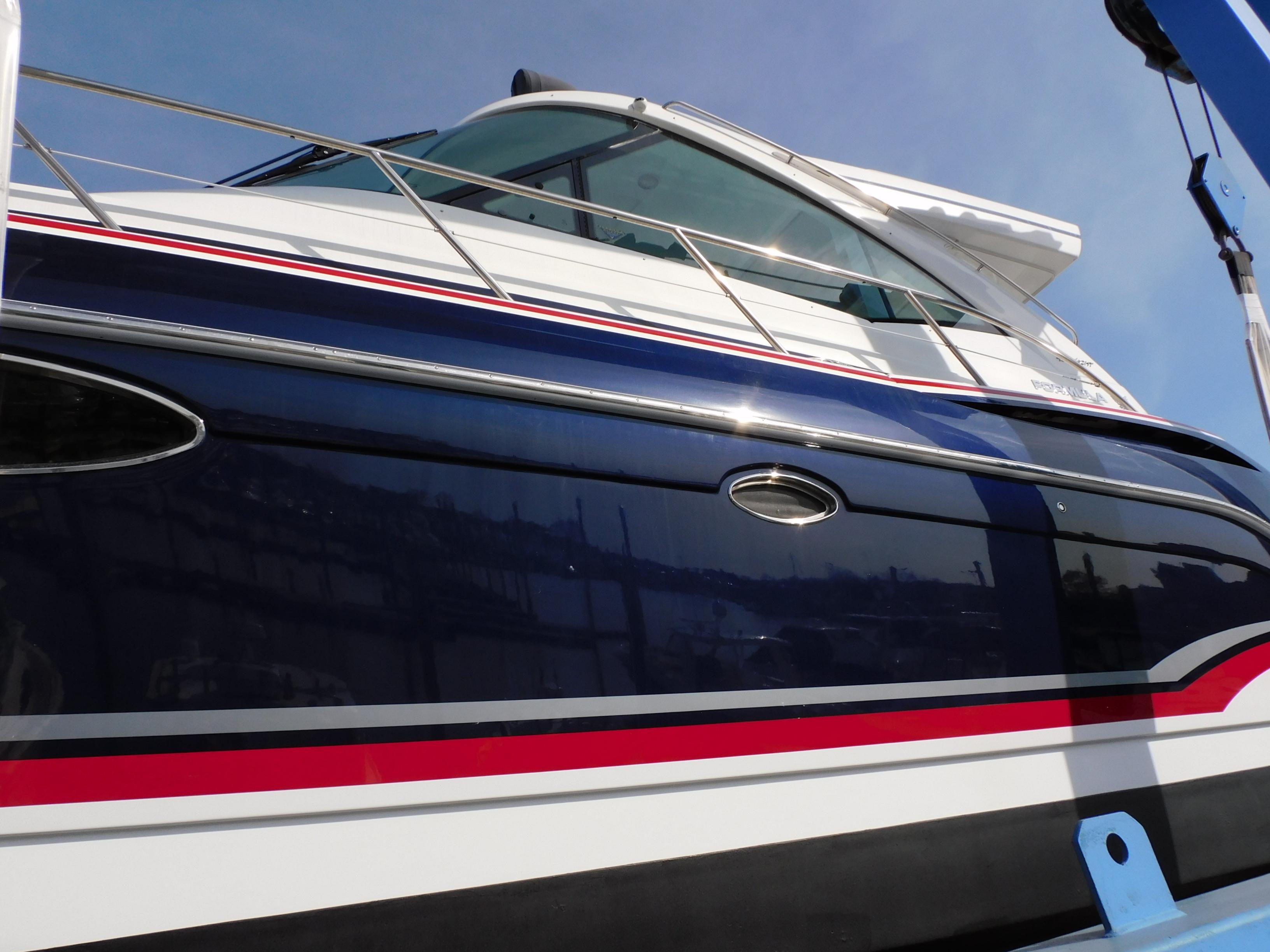 2015-formula-yacht-45-power-9767779-977196285-0-220420251352-15