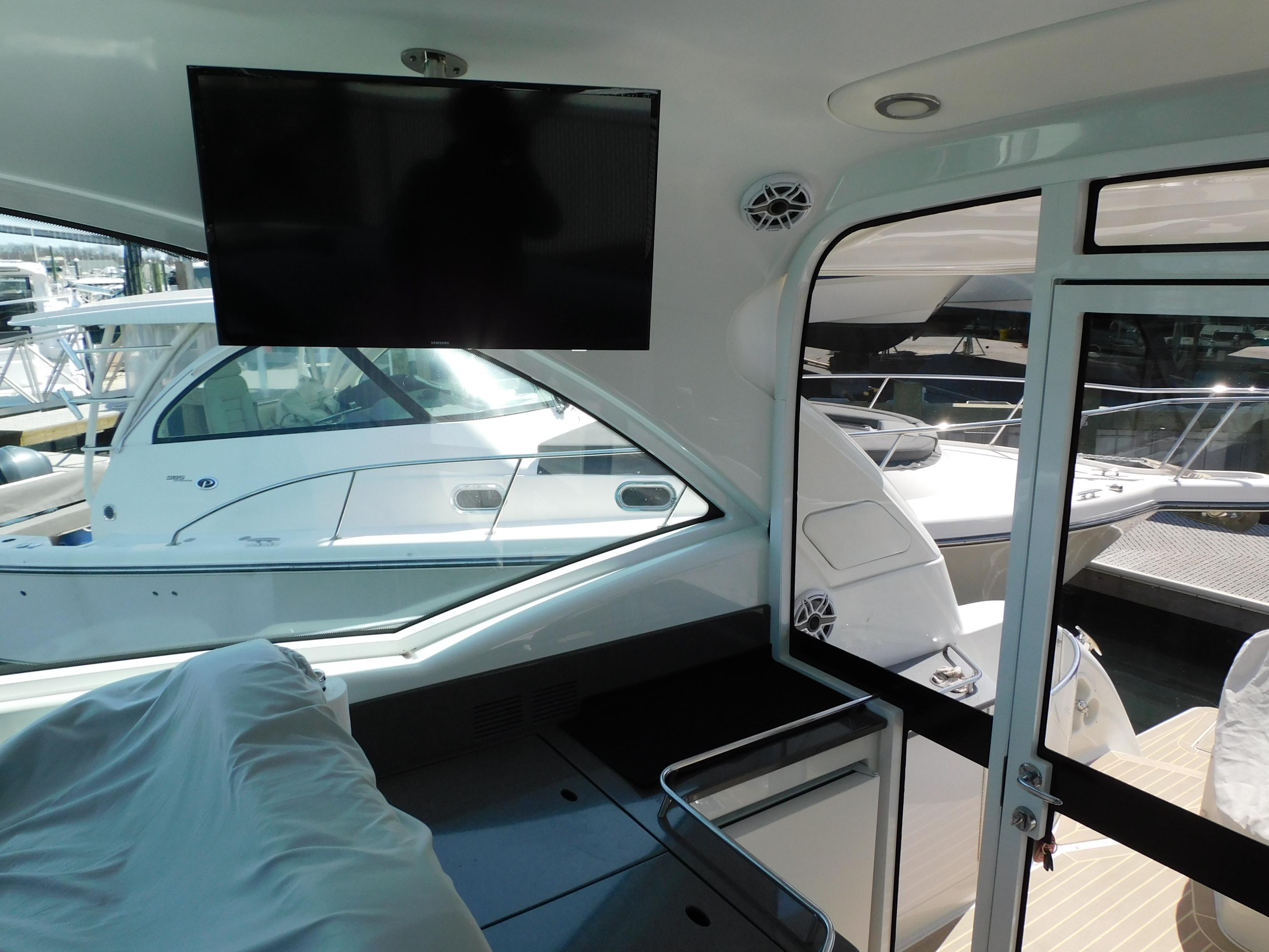 2015-formula-yacht-45-power-9767779-977196308-0-220420251353-38