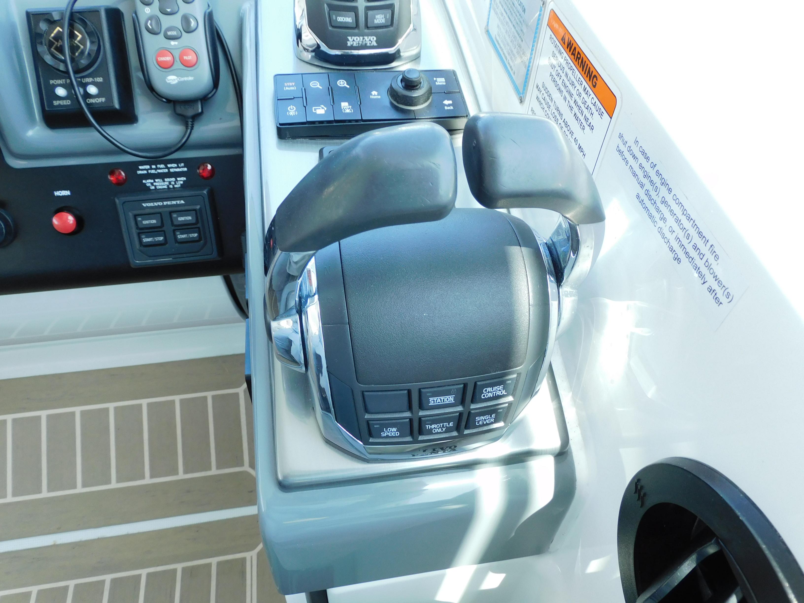 2015-formula-yacht-45-power-9767779-977196329-0-220420251354-59