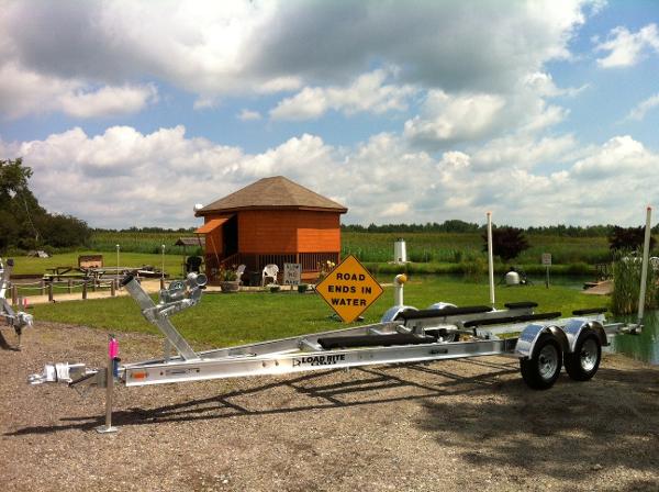 2024 LOAD RITE TRAILERS LR-ASKI20T4200102TB1 image
