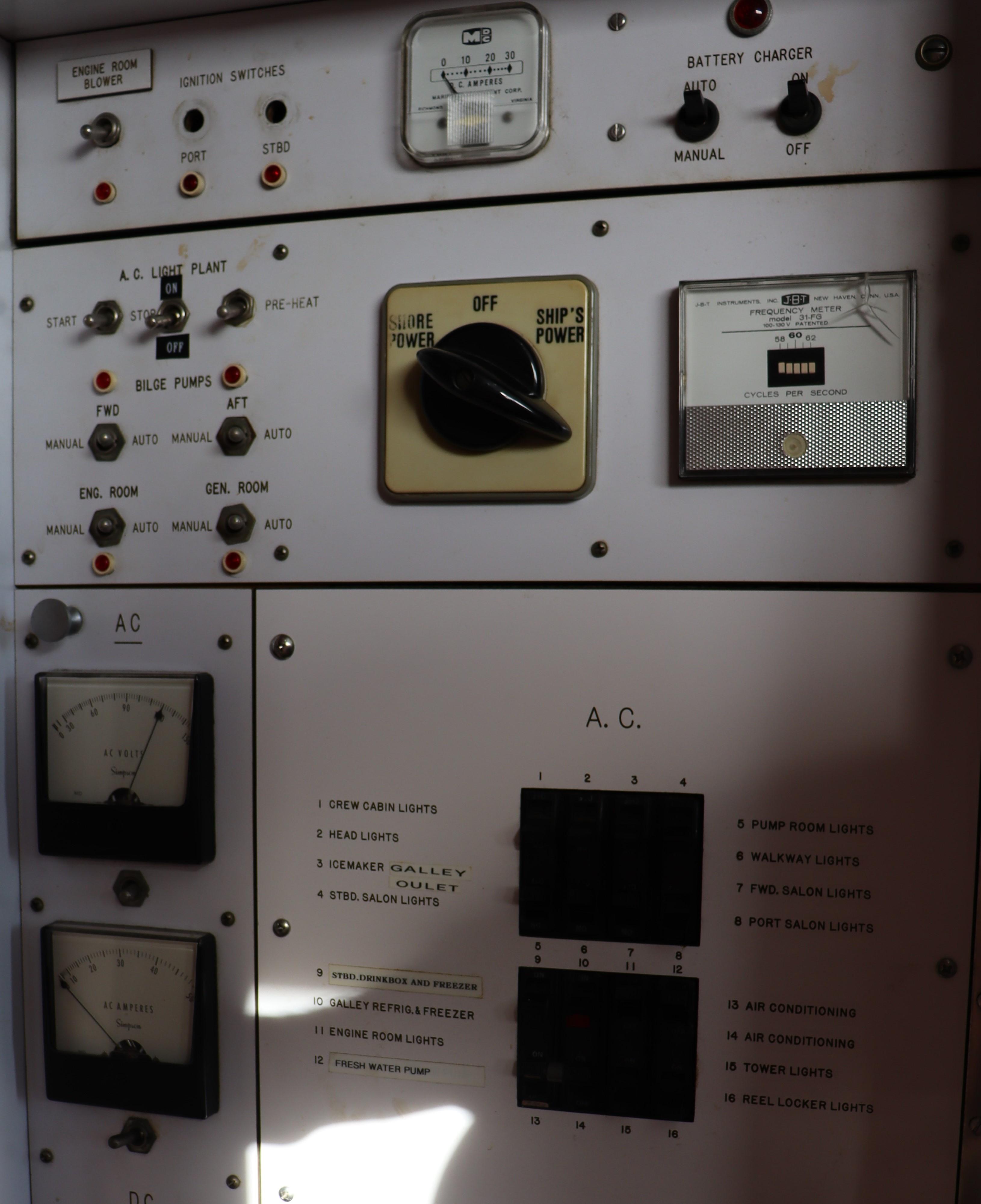 Merritt 43 Jolly Roger-Electrical Panel