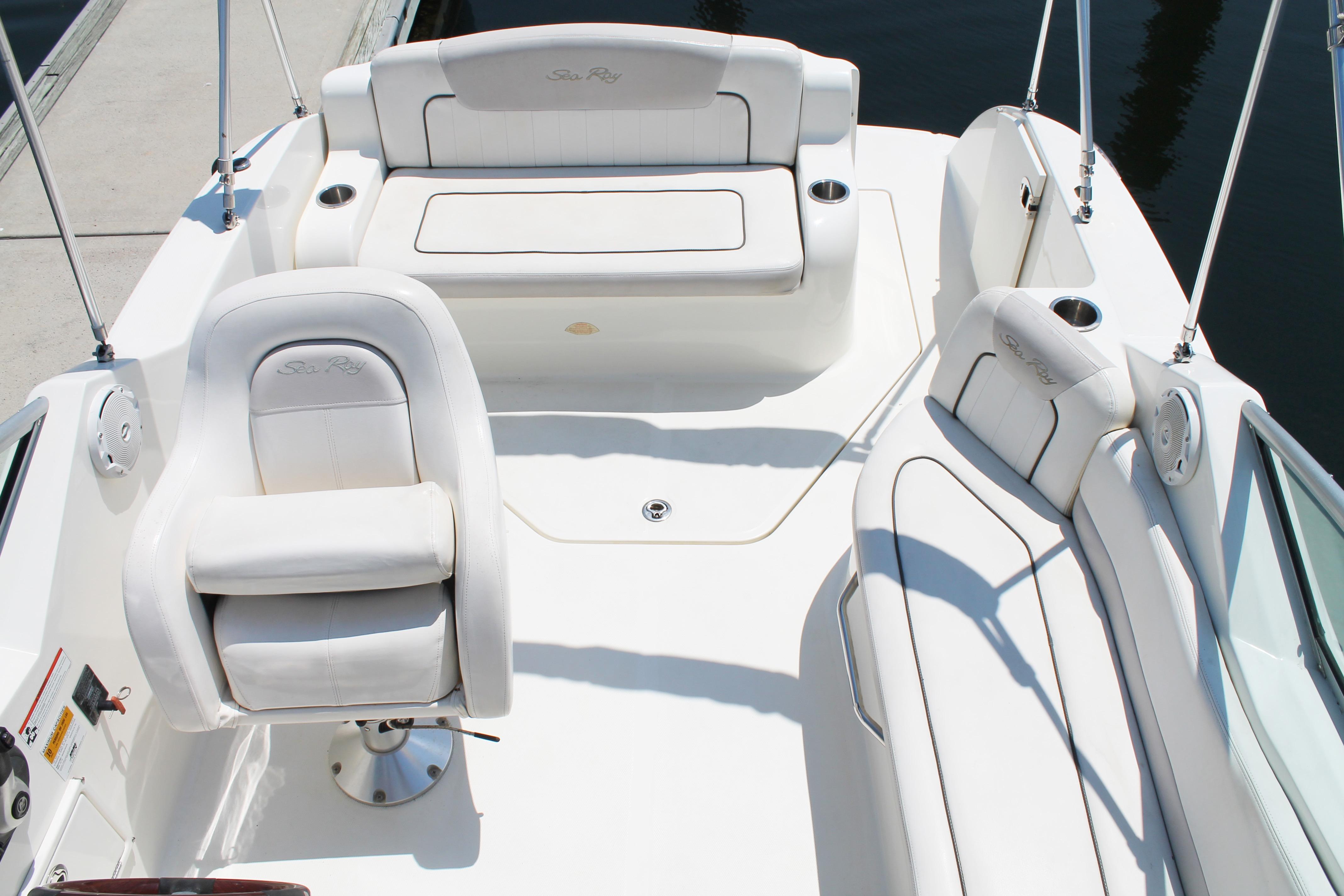 Boat image 13