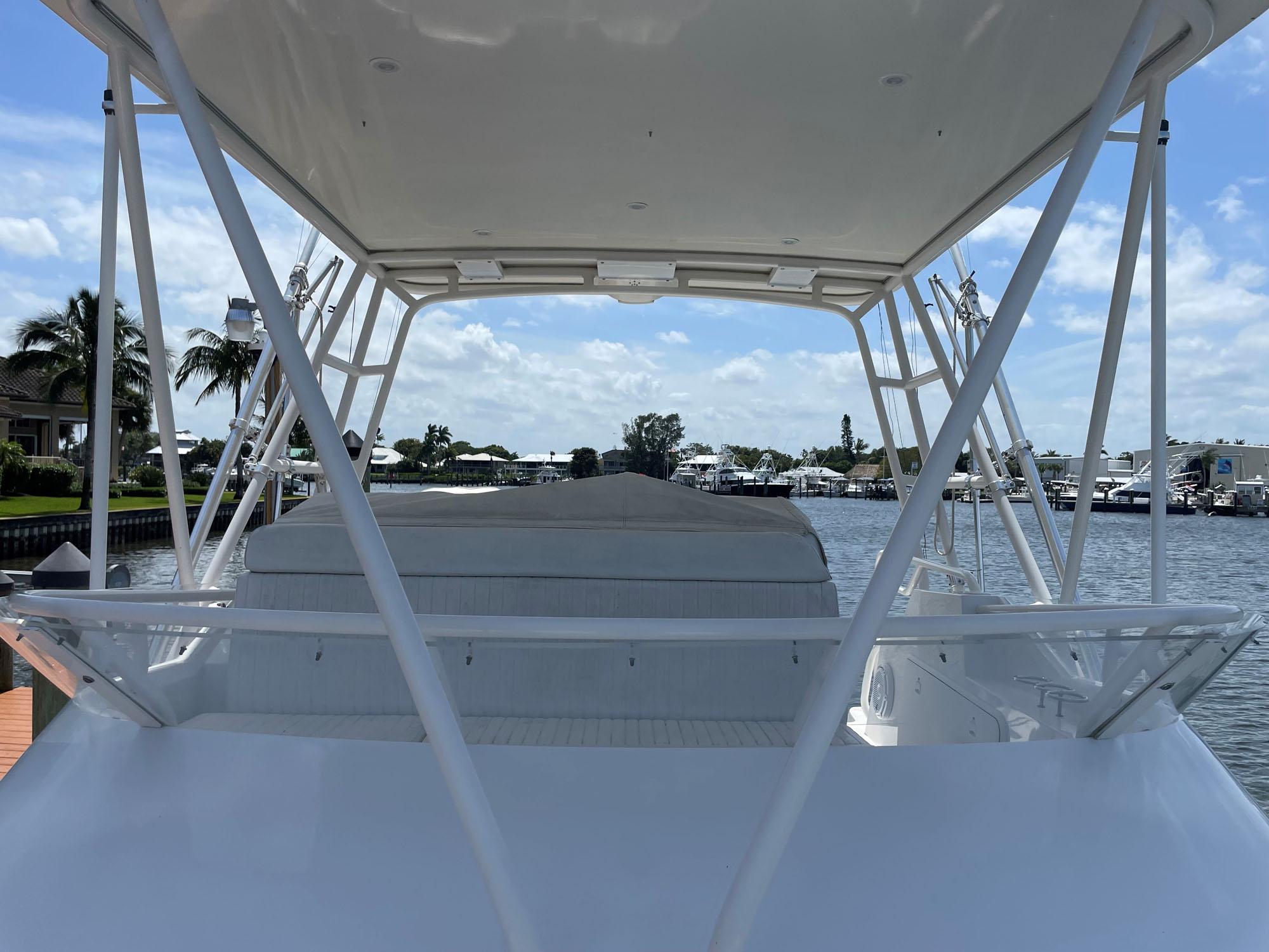 Flybridge Windshield