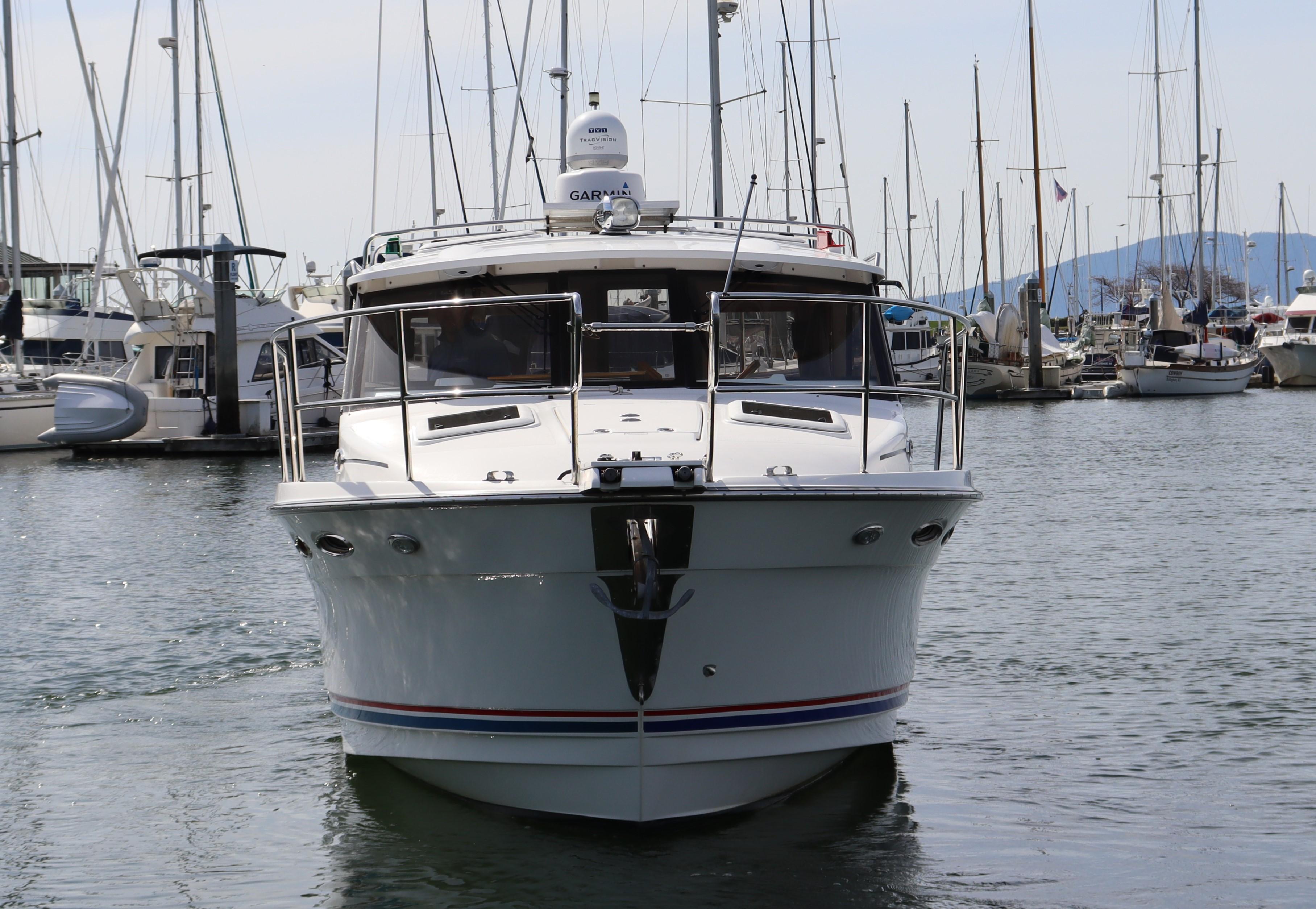 Cutwater-C-302 Coupe 2018-The Islander WA-US-9747792 | Thumbnail