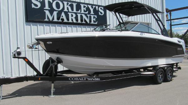 2021 Cobalt boat for sale, model of the boat is R8 & Image # 2 of 18