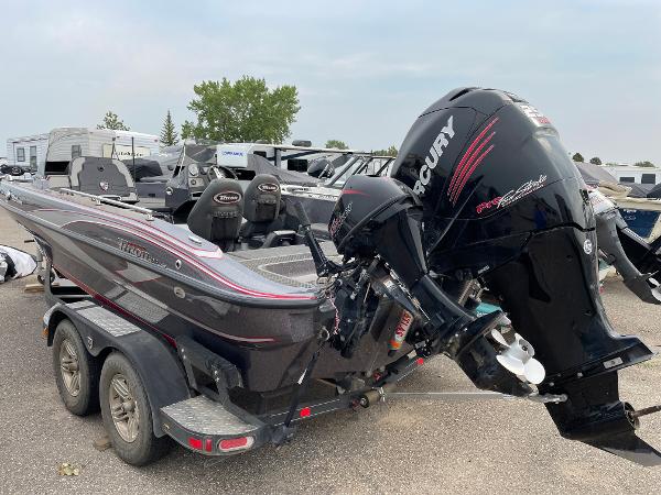 2018 Triton boat for sale, model of the boat is 206 Fishunter & Image # 3 of 16