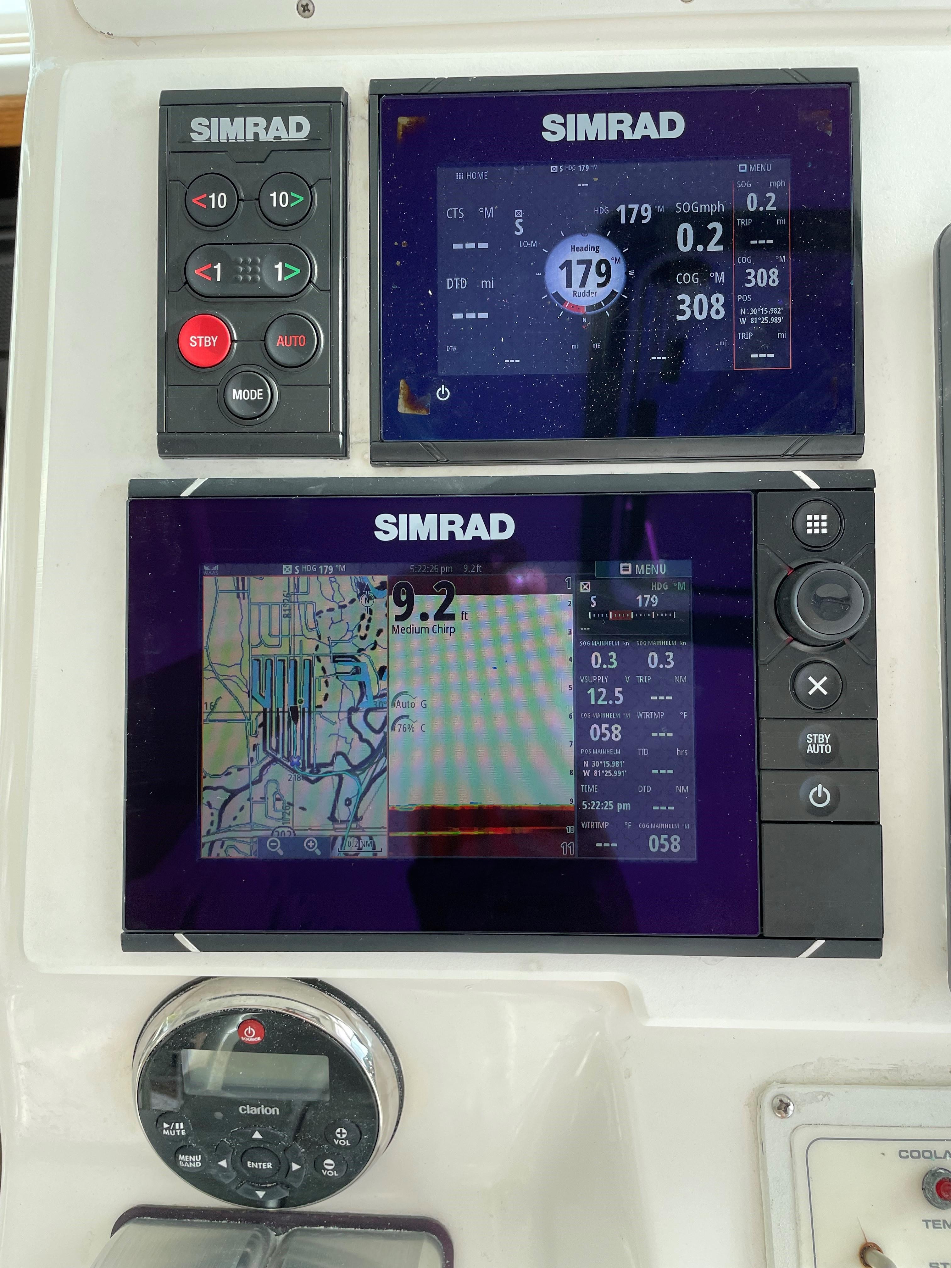 Cabo Express 35 - Reelistic -Simrad