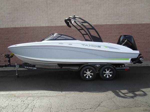 2021 Tahoe boat for sale, model of the boat is 210 S & Image # 1 of 35