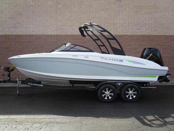 2021 Tahoe boat for sale, model of the boat is 210 S & Image # 32 of 35