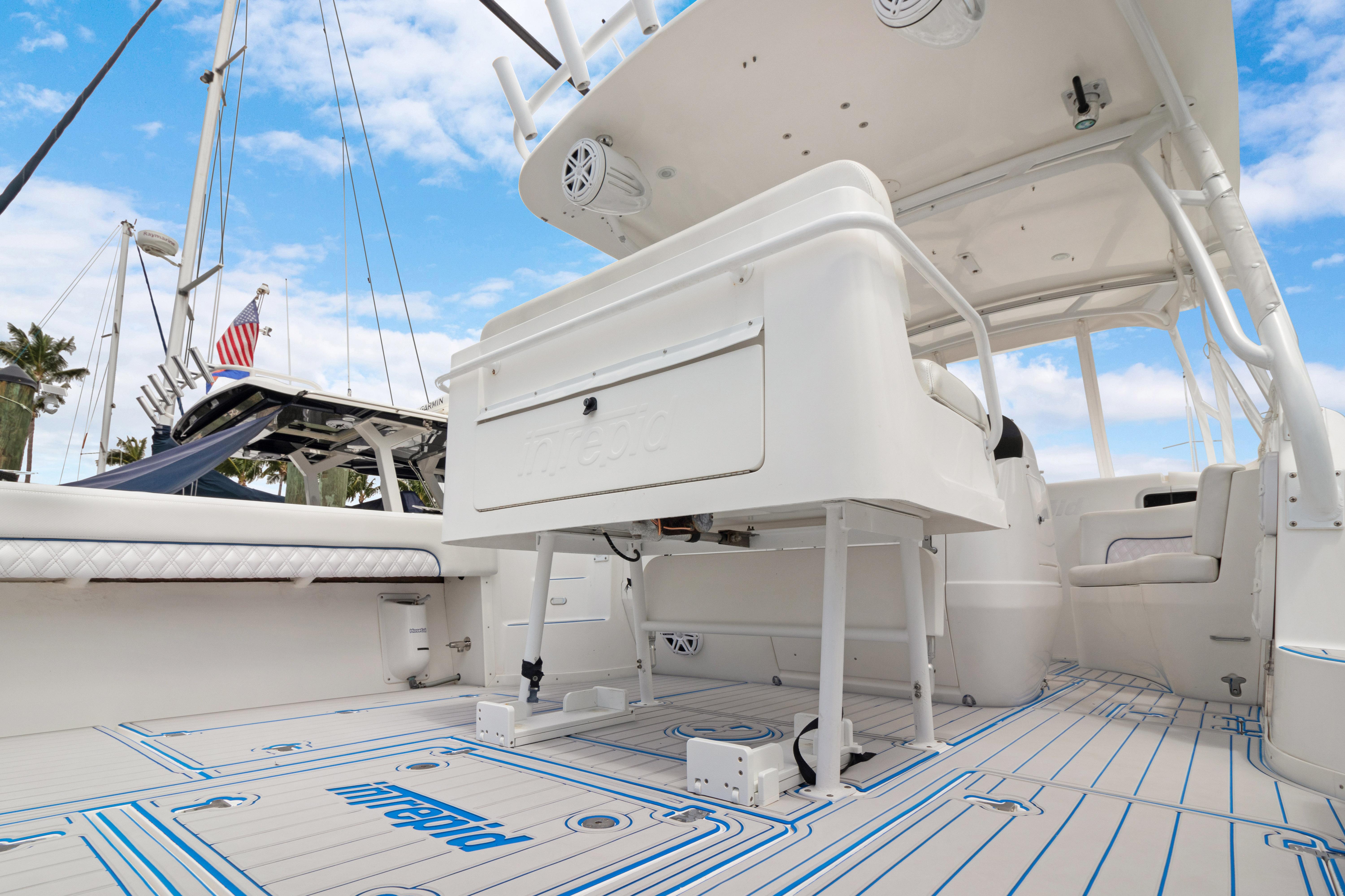 Boat Image