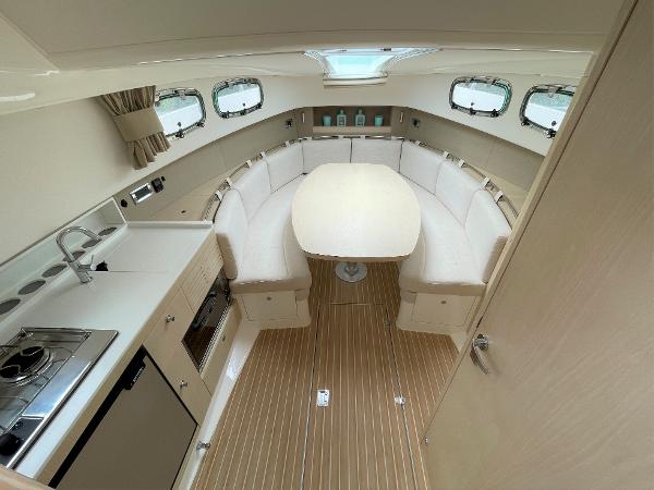 2016 English Harbour 27