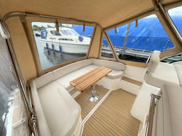 2016 English Harbour 27