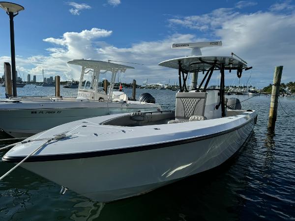 30' Contender, Listing Number 100917218, - Photo No. 1