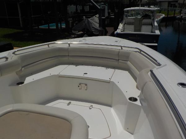 33' Boston Whaler, Listing Number 100902126, Image No. 9