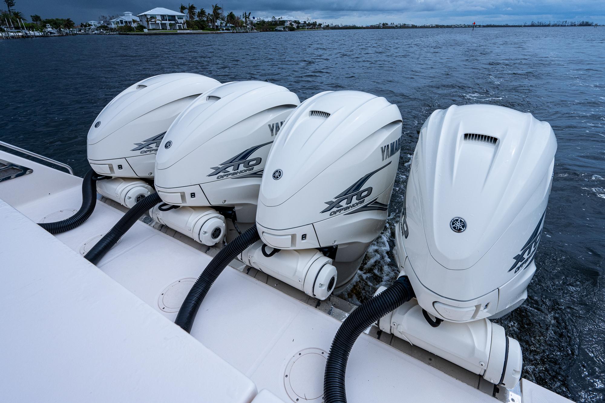 4th Quarter Yacht Photos Pics Grady White 45 4TH QUARTER - Quad Yamaha Engines