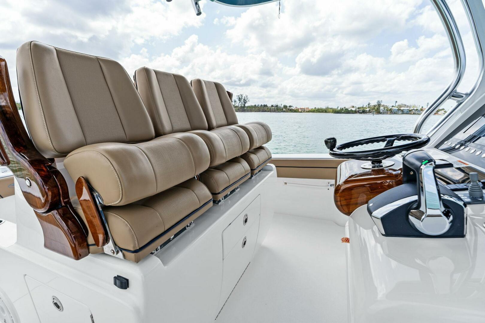 Valhalla Boatworks-V-37 2024-Galati Yacht Sales Trade FL-US-9677844 | Thumbnail