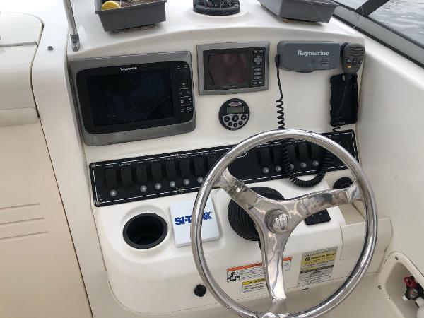 23' Boston Whaler, Listing Number 100879571, Image No. 7