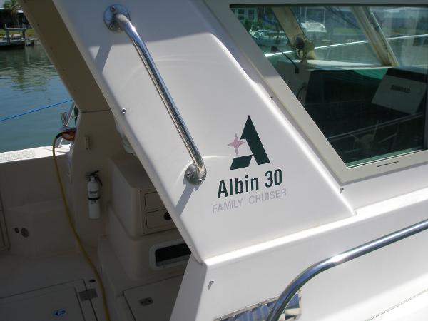 30' Albin, Listing Number 100900117, - Photo No. 10