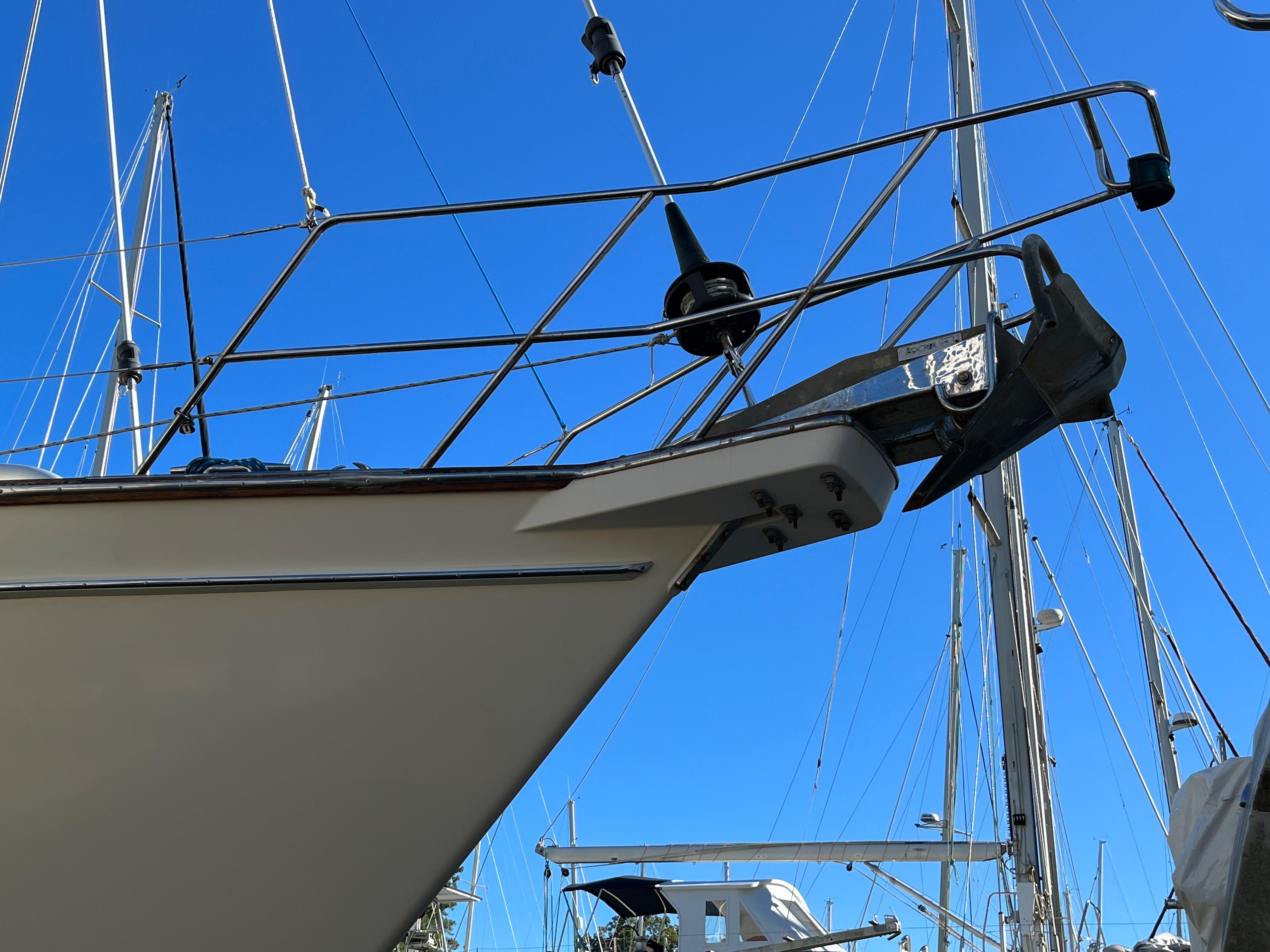 2000 Island Packet 420 For Sale | YaZu Yachting | Deltaville