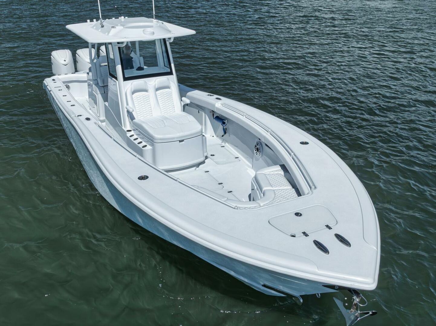 Yellowfin-36 Offshore 2025-36 Offshore FL-US-2025 Yellowfin 36 Offshore boat on water, showcasing sleek design and spacious deck.-9817861 | Thumbnail