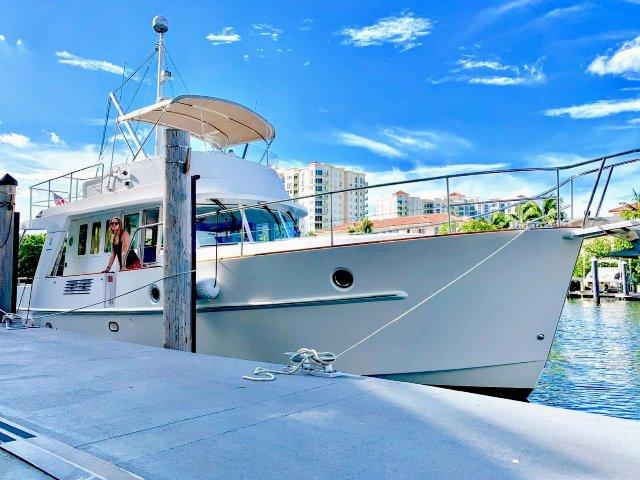 Yacht Photos Pics