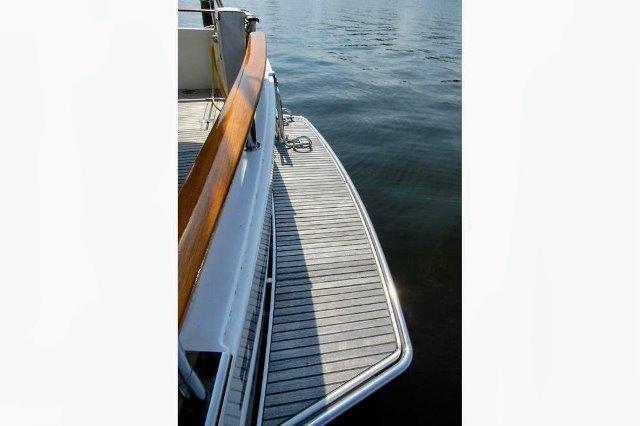 Yacht Photos Pics