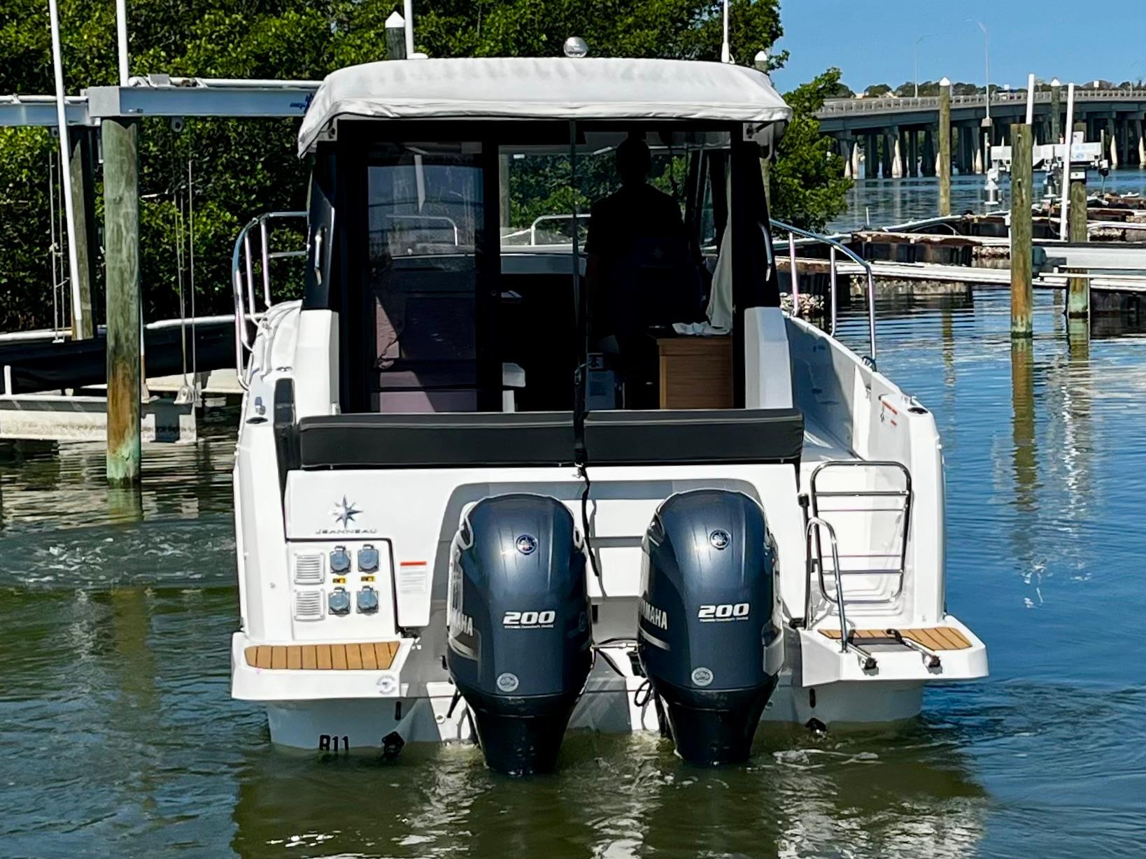 2024 Jeanneau NC 895-4