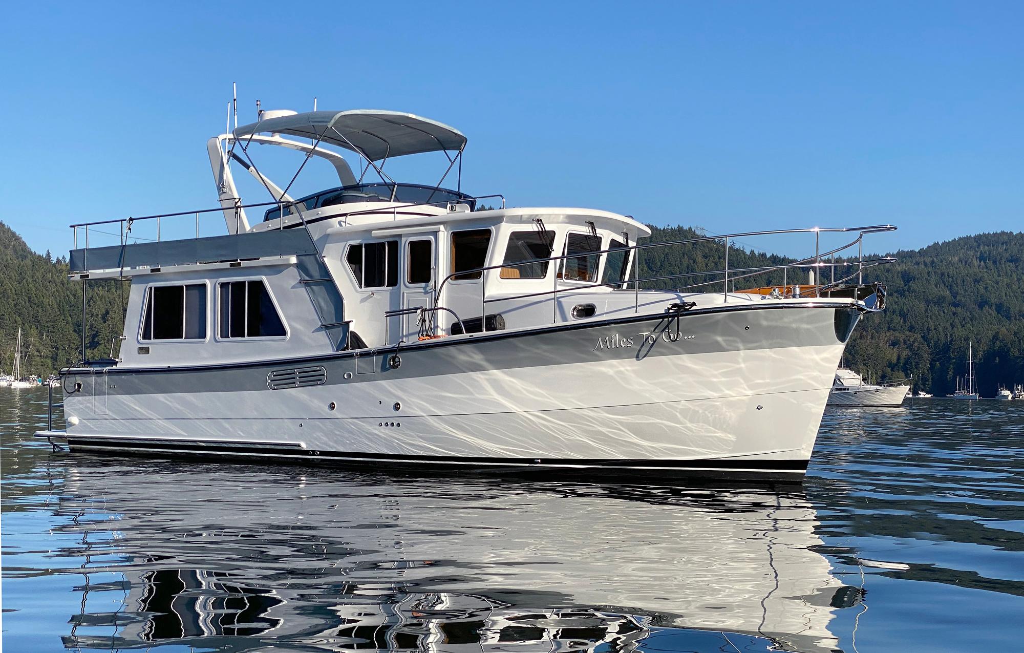 2022 Helmsman Trawlers 43E