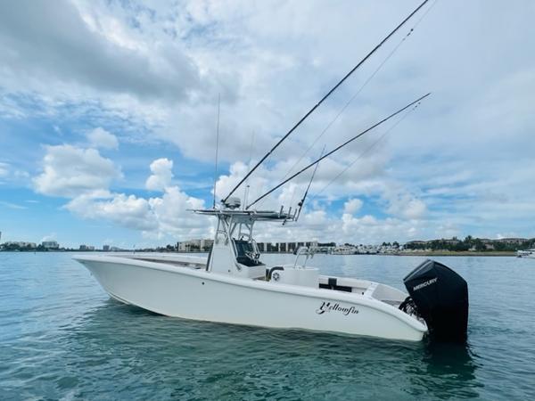 31' Yellowfin, Listing Number 100890482, Image No. 4