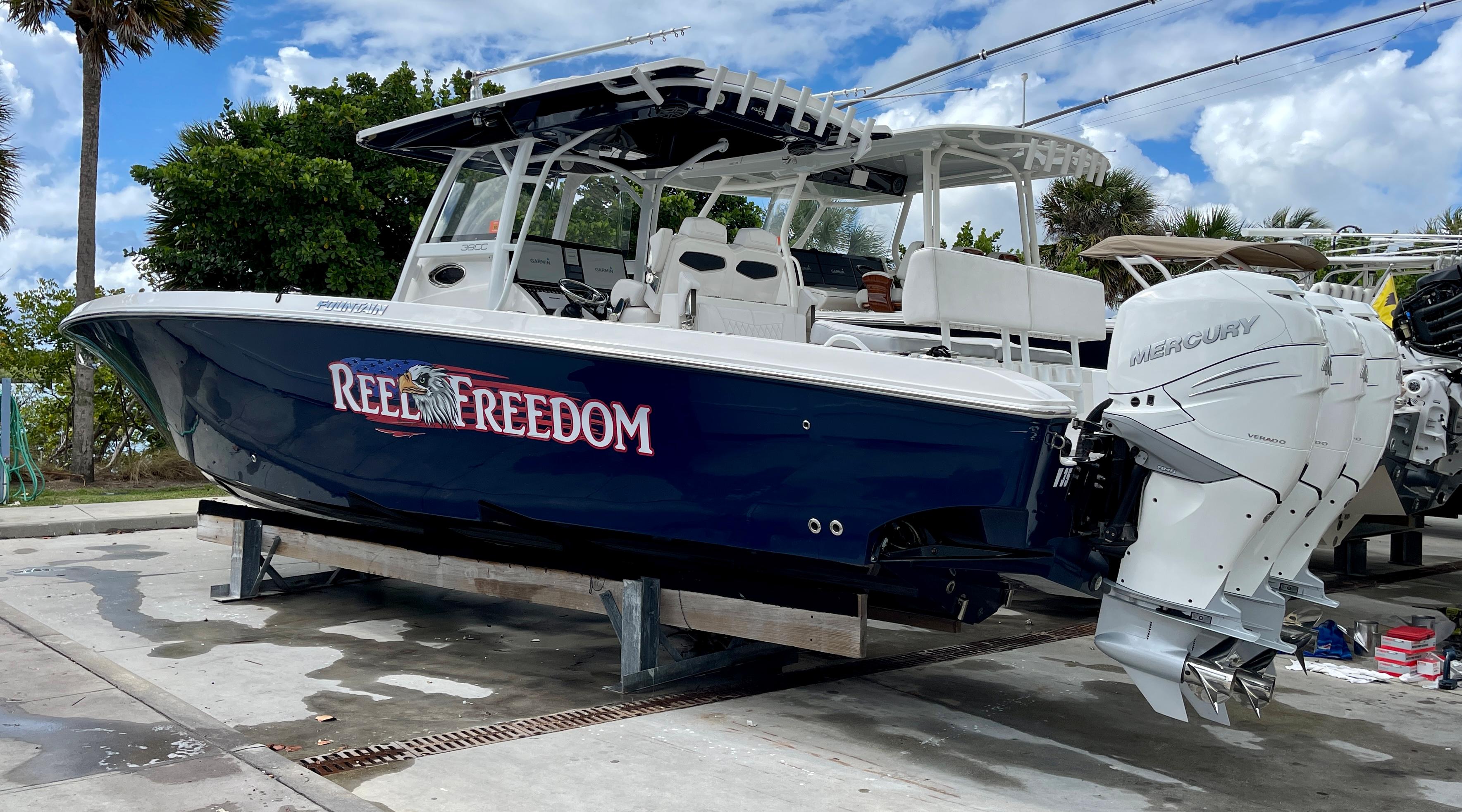 2020 Fountain 38 Center Console0