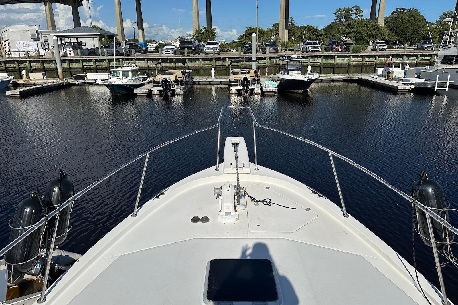 NC 10356 RC Knot 10 Yacht Sales NC 10356 RC Knot 10 Yacht Sales