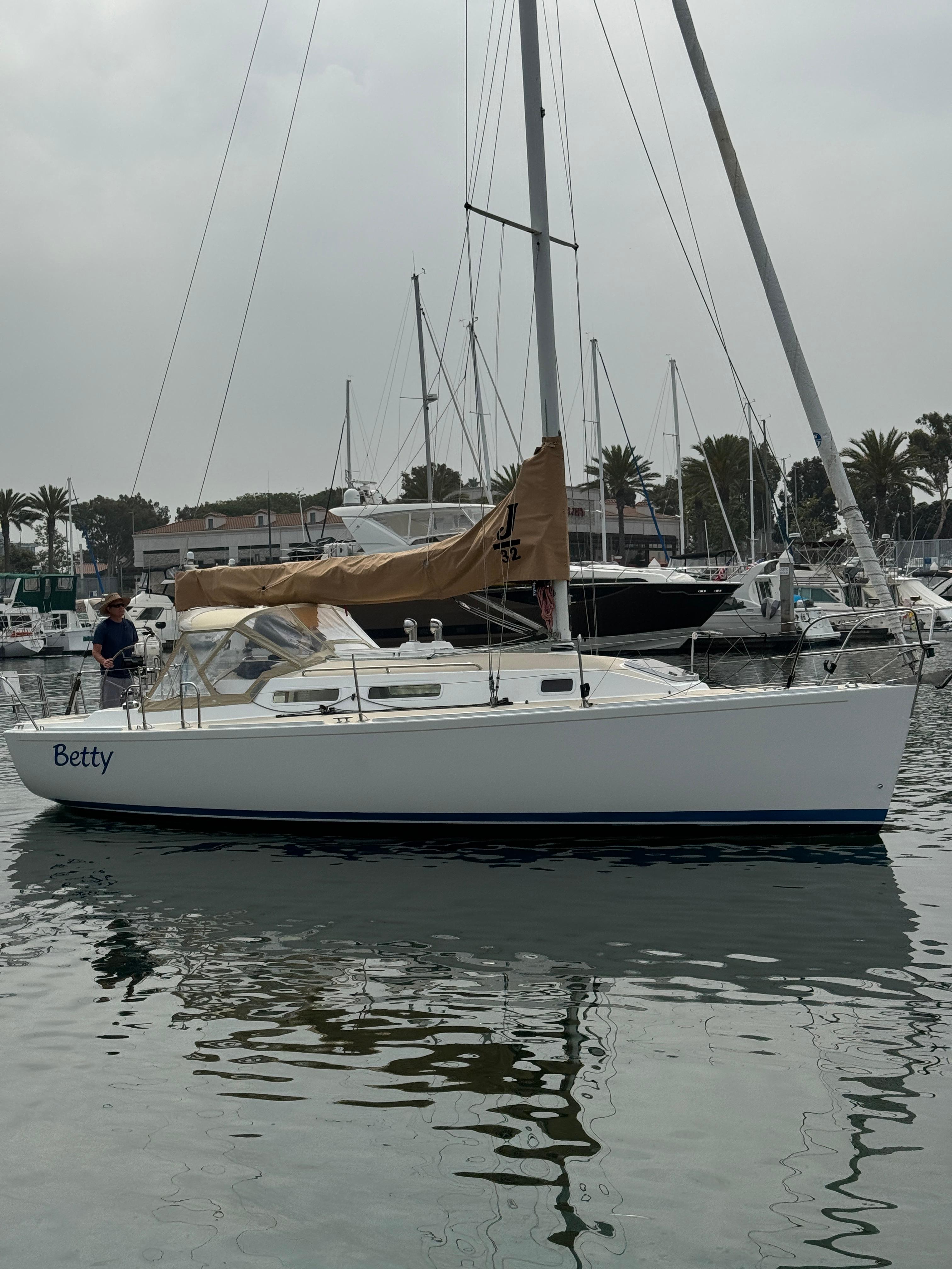 Betty Yacht for Sale | 32 J Boats Yachts Marina Del Rey, CA | Denison ...