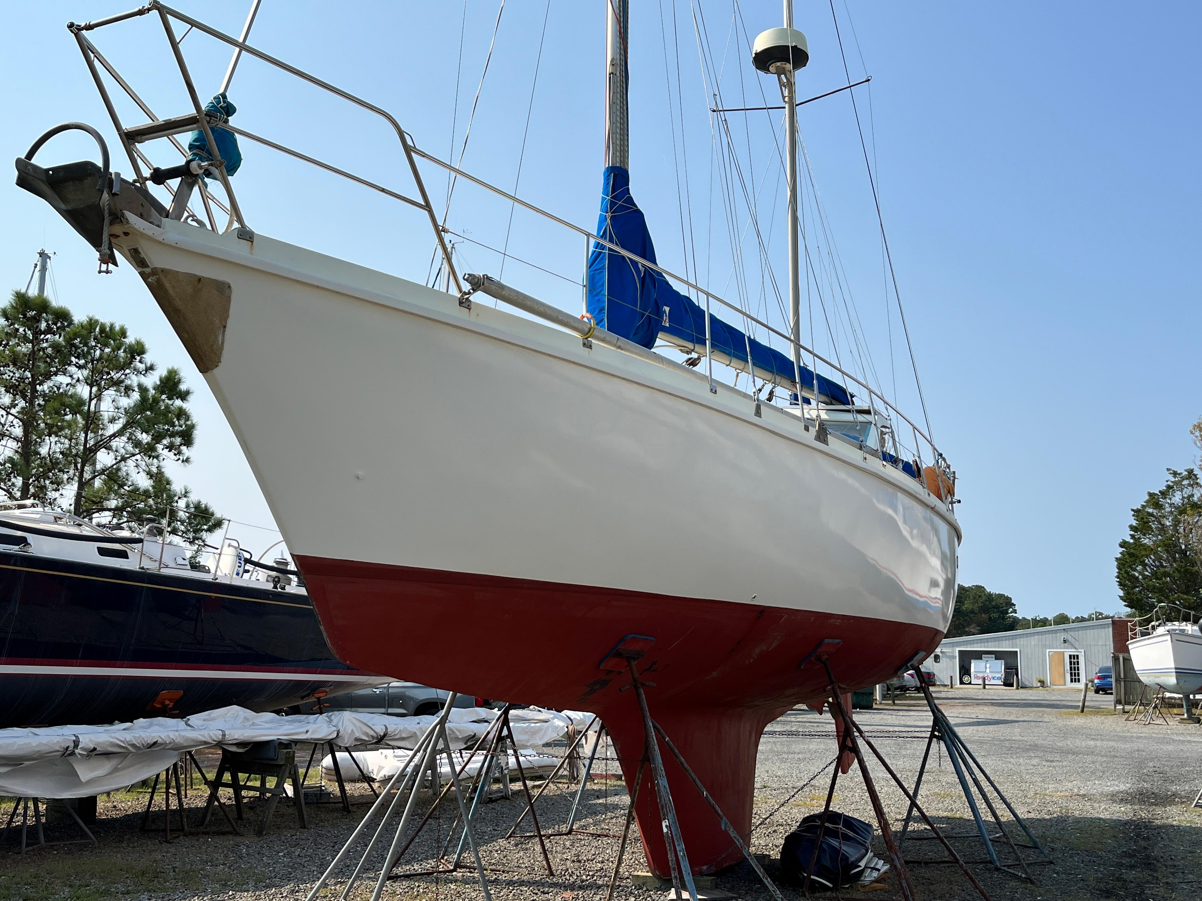 1980 Amel Sharki For Sale | YaZu Yachting | Deltaville