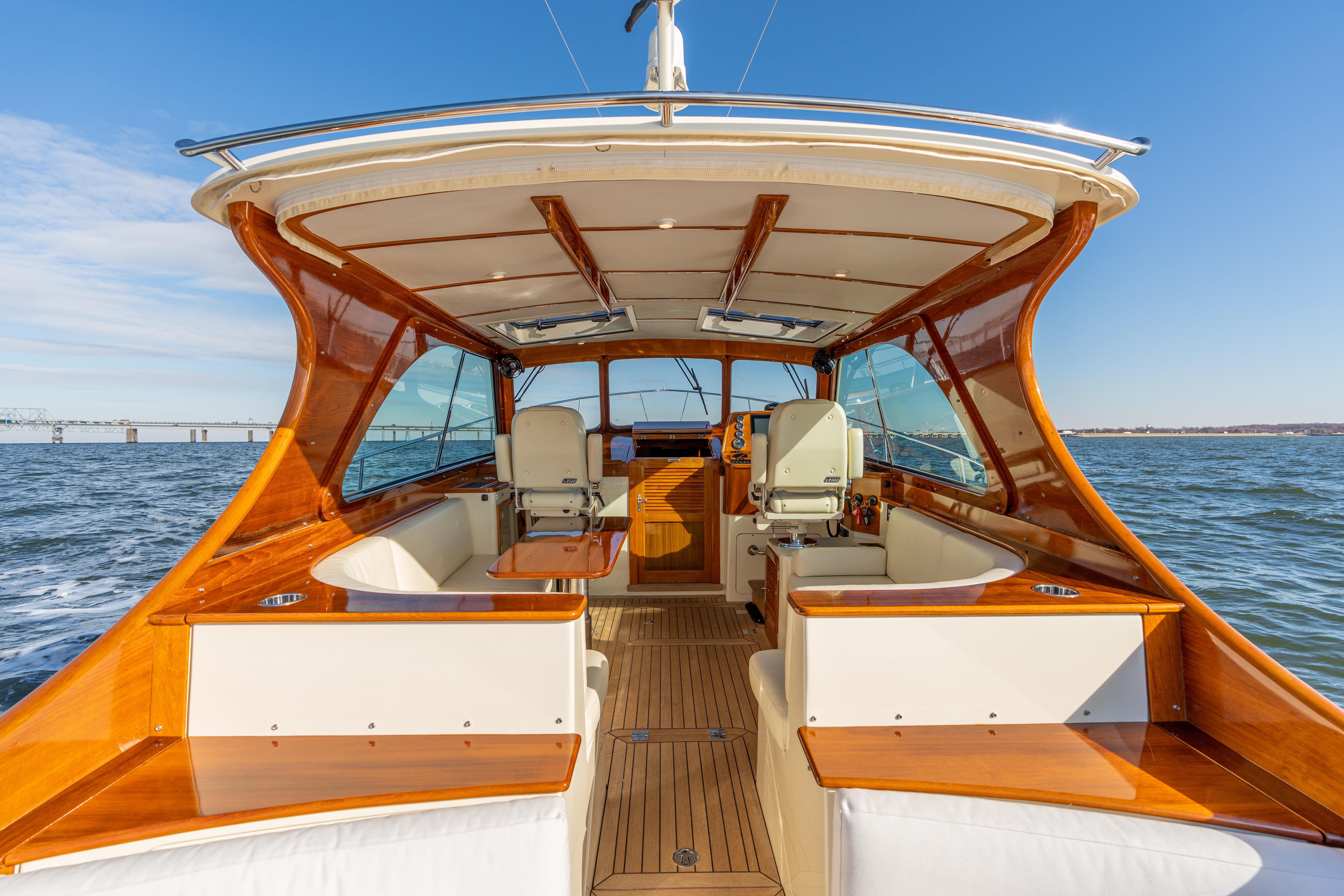 Newport RI Yacht Brokerage