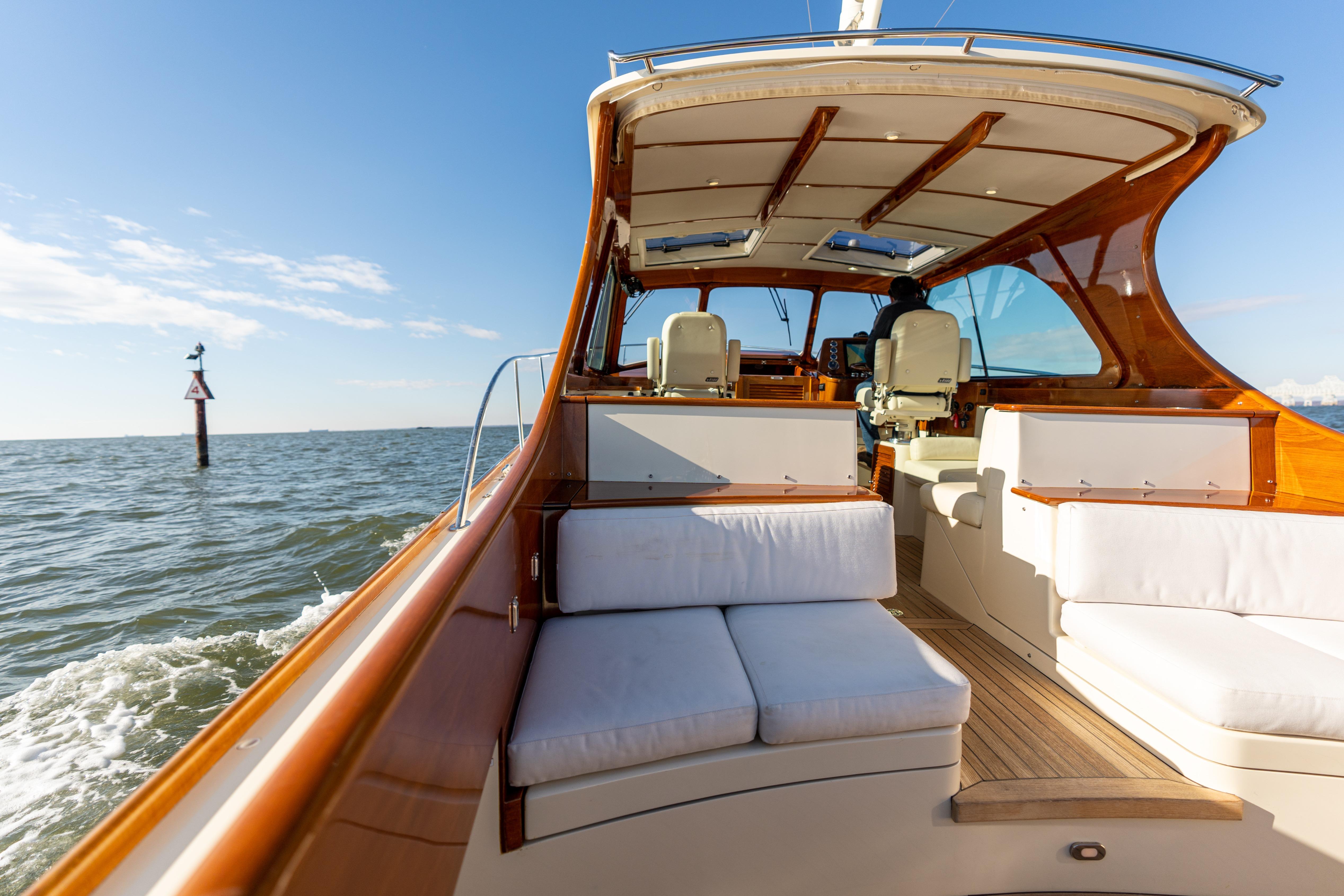 Newport RI Yacht Brokerage