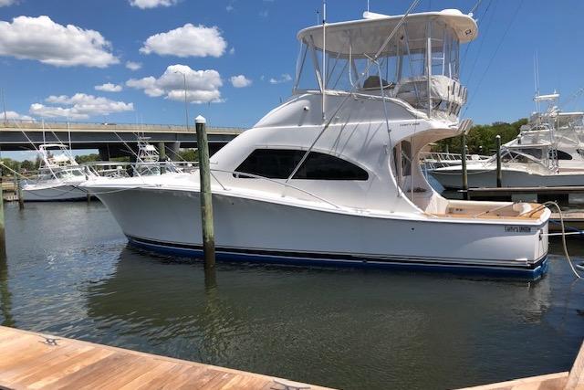 Luhrs 41 Convertible