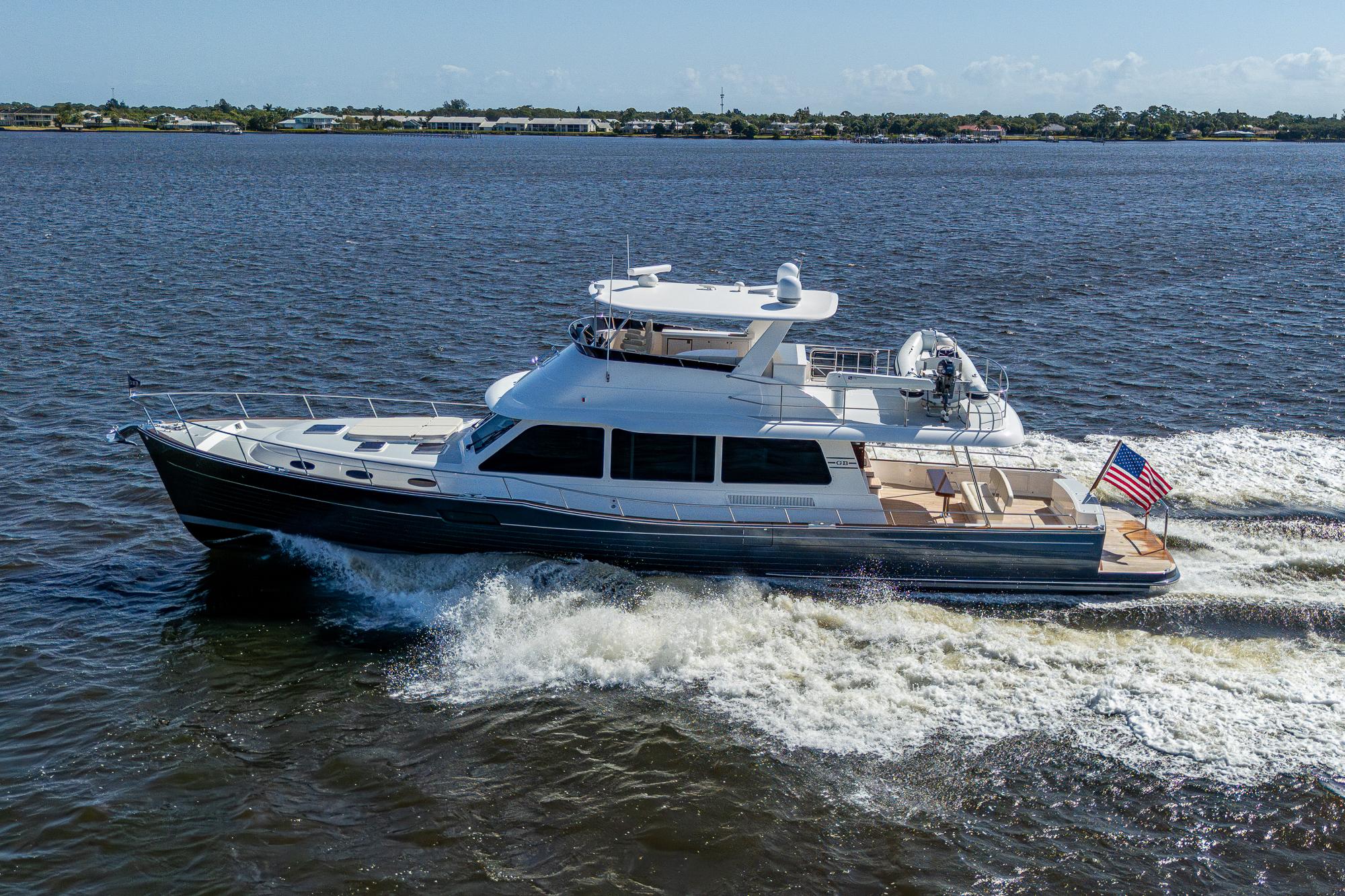 yacht-image