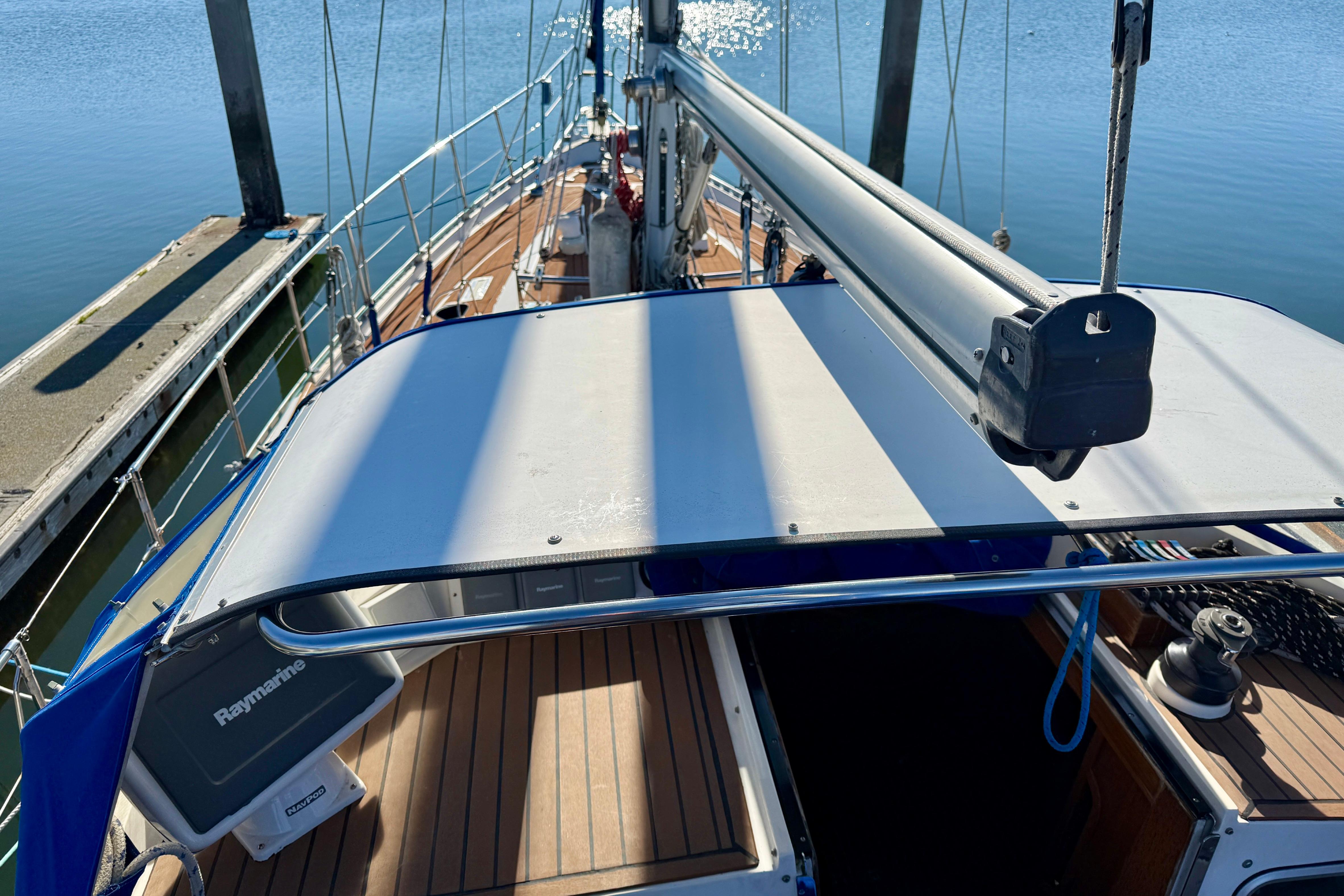 Hard dodger for low maintenance