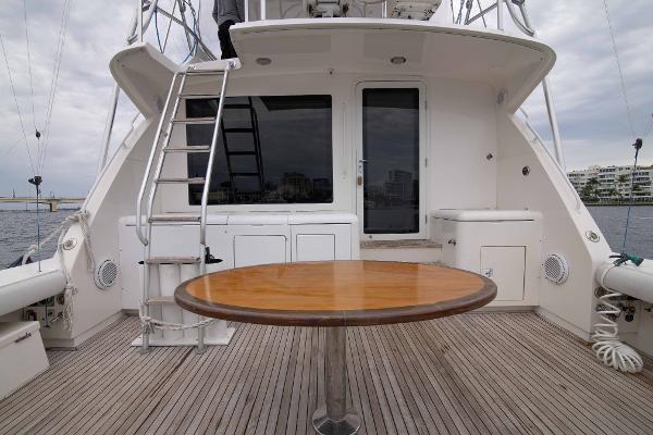 Bertram 60 - Cockpit