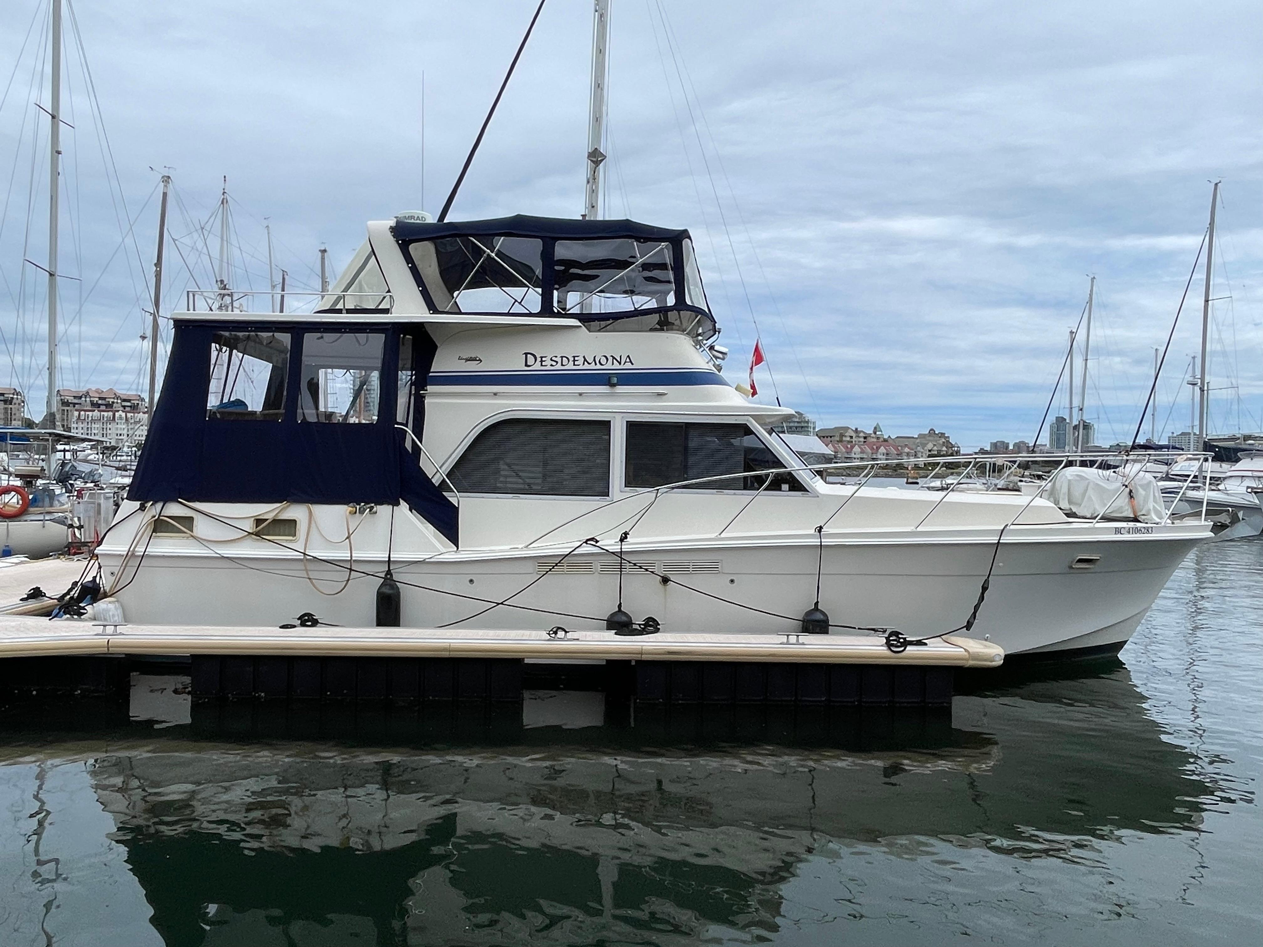 1984 Uniflite Double Cabin