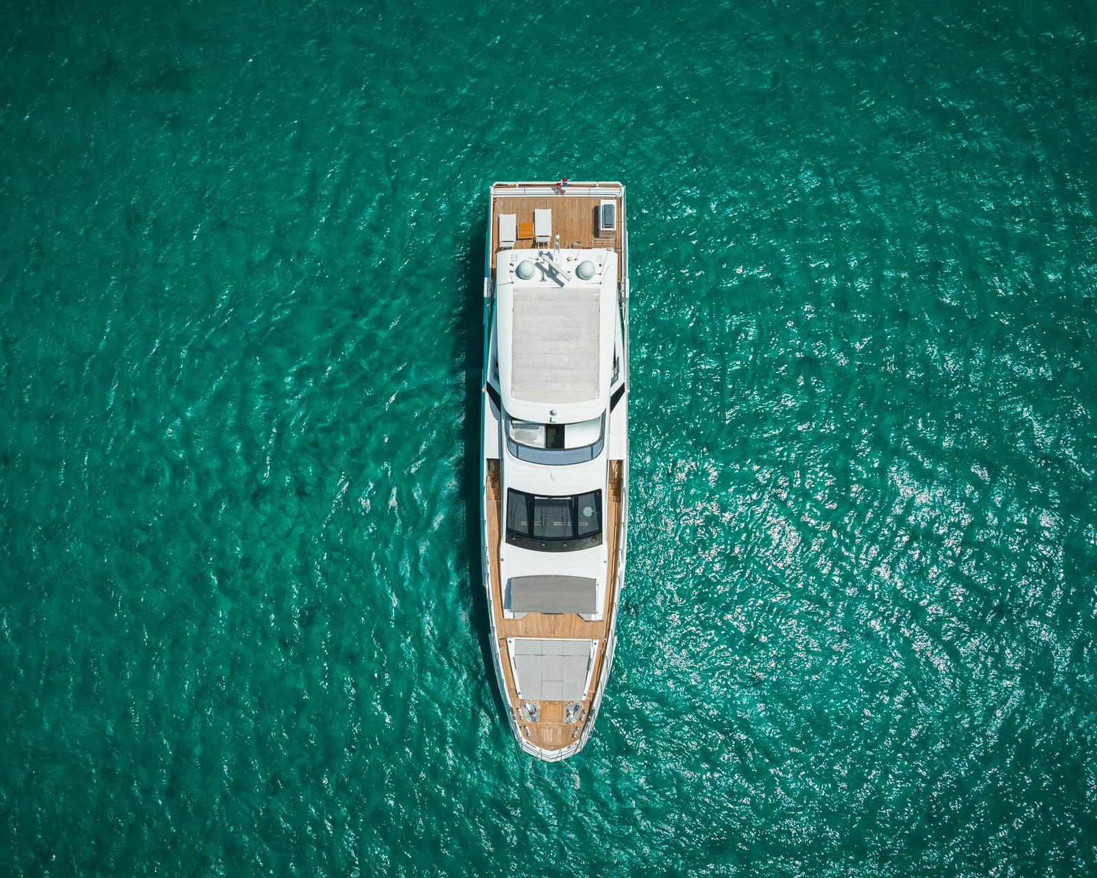 2018 Azimut