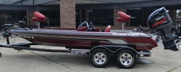 2007 Skeeter boat for sale, model of the boat is ZX 225 & Image # 1 of 17