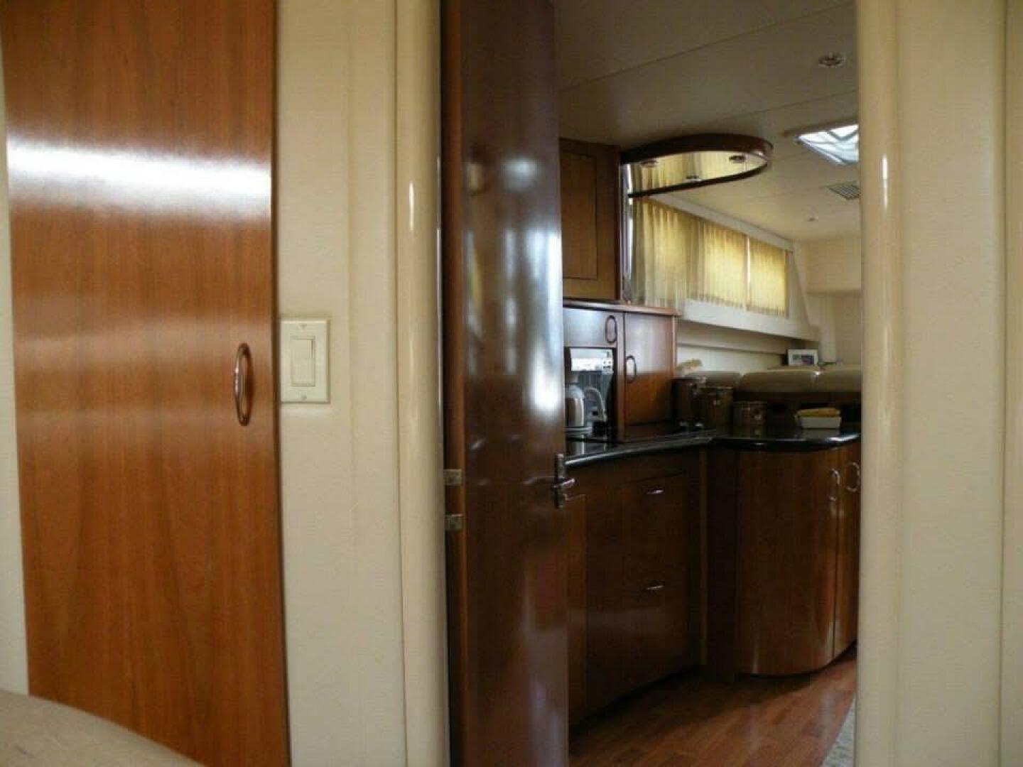 2005-carver-36-mariner-power-9727920-20250325131324837-1_XLARGE