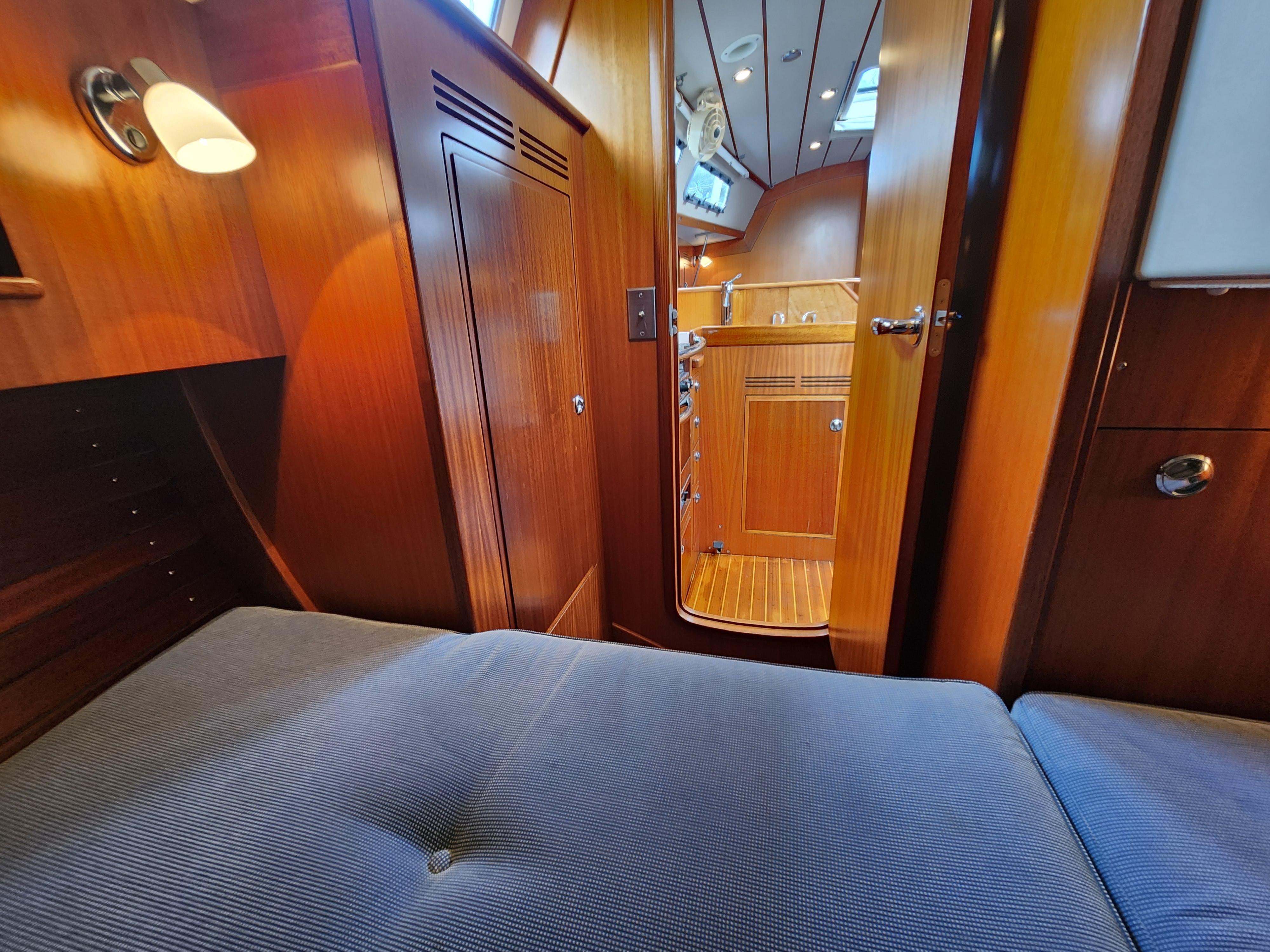 Hallberg-Rassy-342 2016-Ceres MD-US-9487925 | Thumbnail