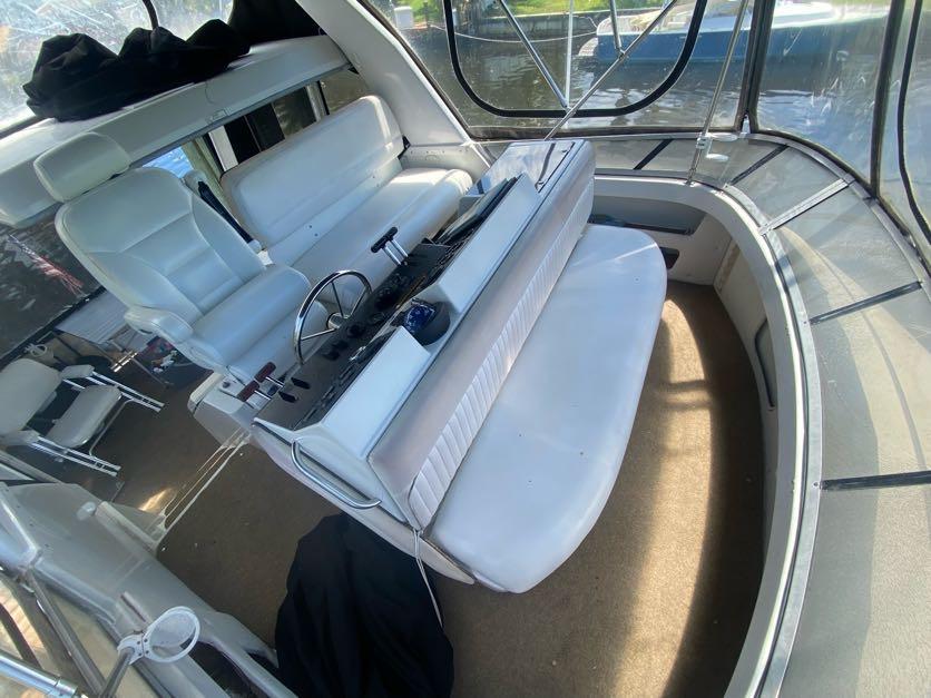 F 7029 RC Knot 10 Yacht Sales