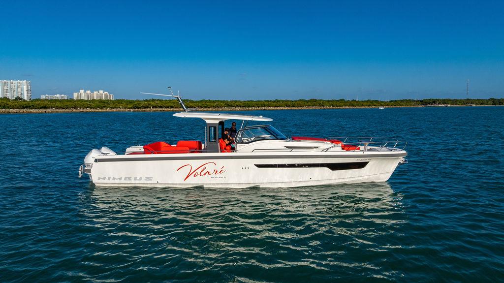 40' 2023 Nimbus T11 VOLARE