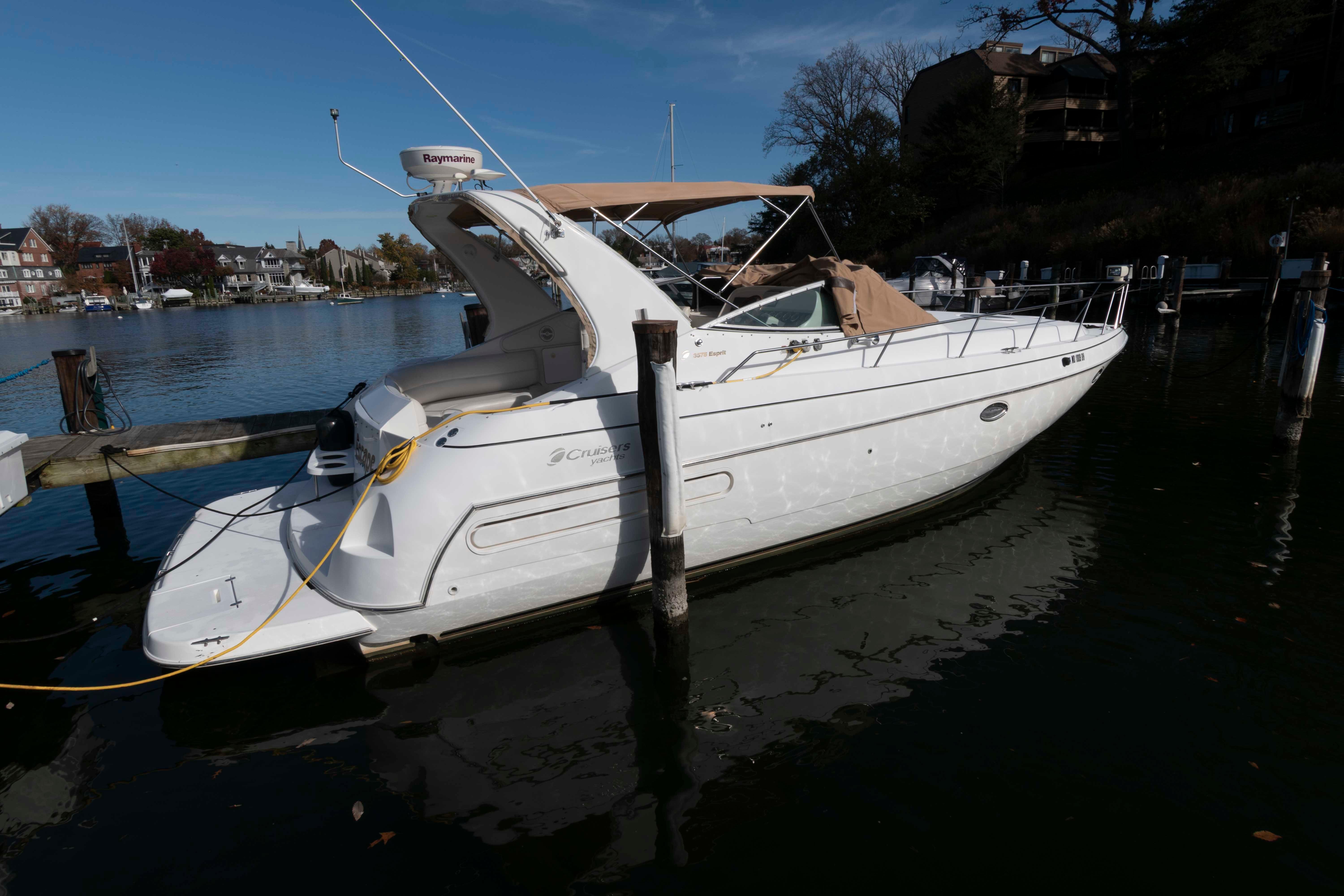 M 10504 TW Knot 10 Yacht Sales M 10504 TW Knot 10 Yacht Sales